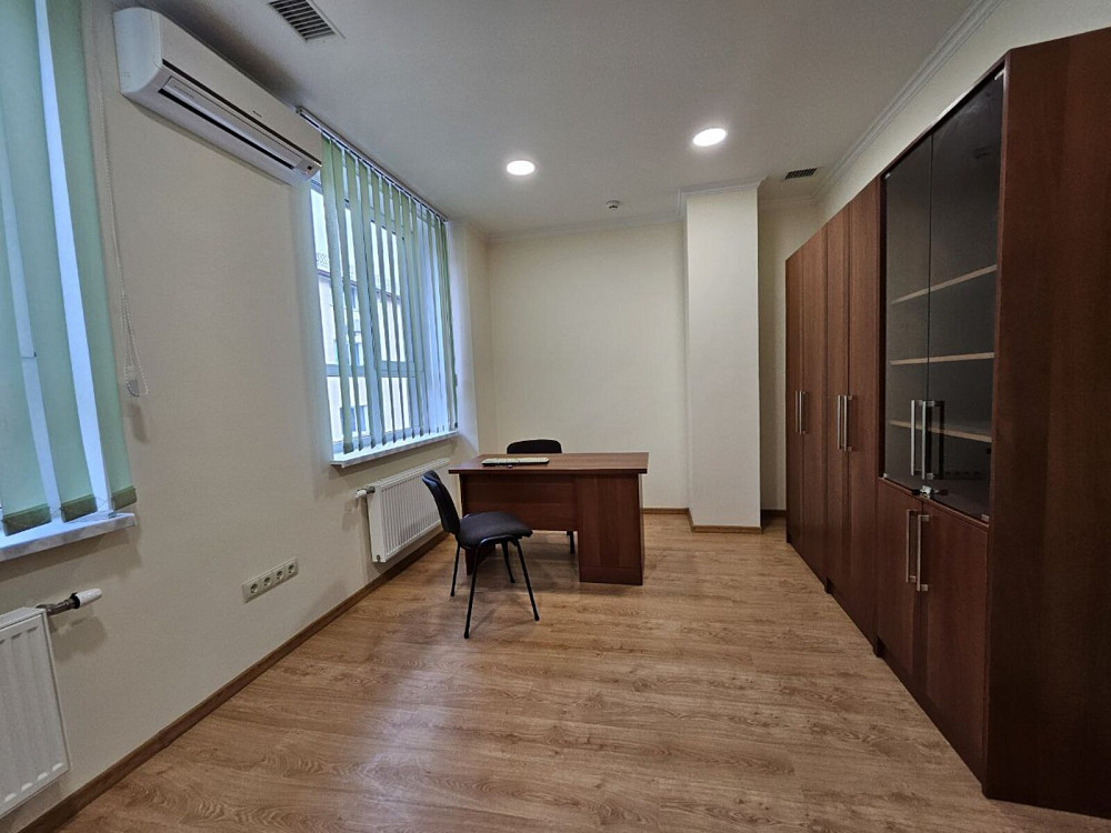 Оренда офісне приміщення на Військових ветеранів поверх - 3/4 Ивано-Франковск - изображение 12