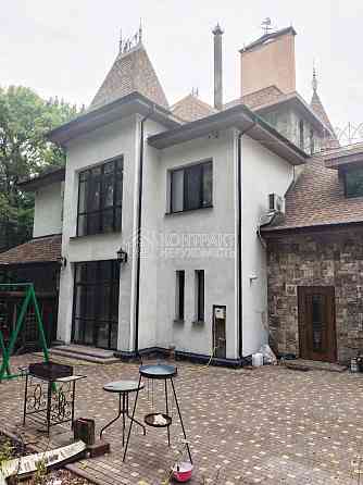 Оренда Будинок 6-кімнатний на вул. Дебютна Харків