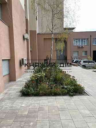 Продаж роздільної 3-х квартири м. Палац Україна. № 21145184 Kiev