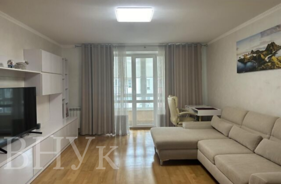 Продаж Квартира 3-кімнатна, 5/9 поверх на Тернопільська Ternopil'