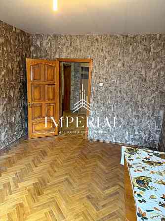 Продаж Квартира 3-кімнатна, 6/15 поверх на вул. Ахматовой Анны Киев