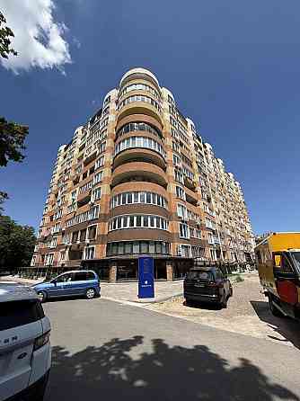 2 х кімнатна в новобудові, поруч парк Перемоги. Одеса