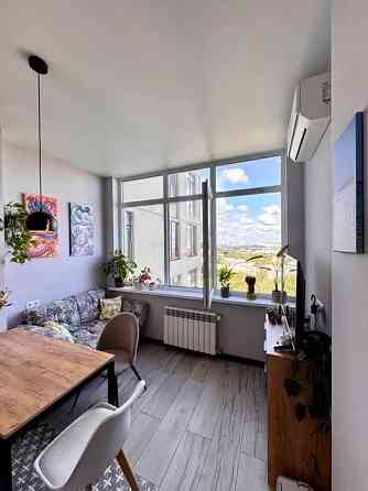 Продаж Квартира 3-кімнатна, 13/25 поверх на Шевченка Тараса вул., д. 16/18 Kiev