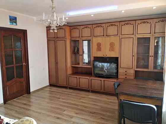 Оренда Квартира 2-кімнатна, 8/9 поверх на Райдужна, 55 Київ