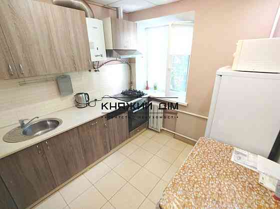 Оренда Квартира 2-кімнатна, 5/5 поверх на вул. Щорса ул./Євгена Коновальця Киев