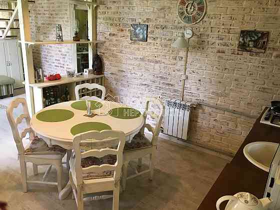 Продаж Будинок 4-кімнатний на вул. Партизанська 