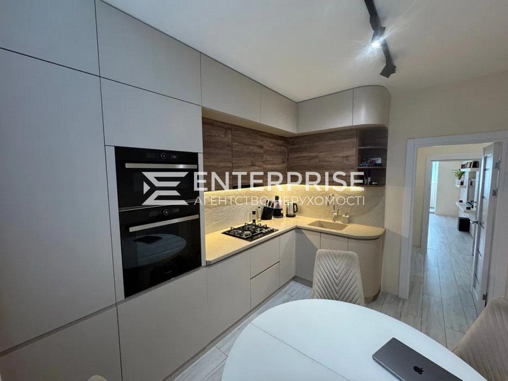 Продаж 2к Квартира 55.7 кв.м Гетьмана Павла Полуботка вул. Київ - фото 2