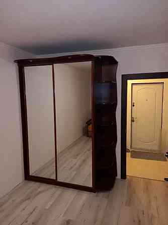 Оренда Квартира 1-кімнатна, 25/25 поверх на Софії Русової, 7а Київ