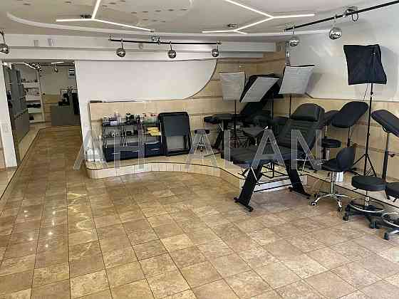 Оренда офісне приміщення на Павлівська вул., 17 приміщень - 4, поверх - 1/12 Kiev