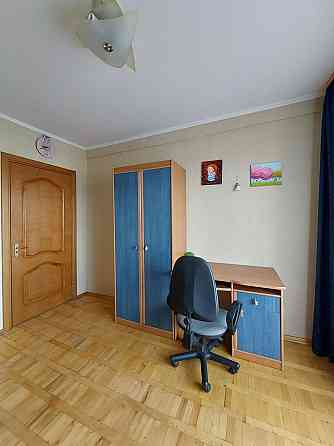 Оренда Квартира 3-кімнатна, 7/10 поверх на вул. Івана Миколайчука, 7 Kiev