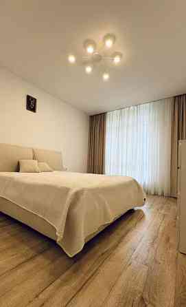 Продаж Квартира 2-кімнатна, 3/10 поверх на вул. Залізнична Львів