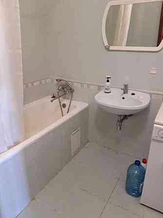 Оренда Квартира 2-кімнатна, 12/22 поверх на Григоренко Петра просп., 28 Киев