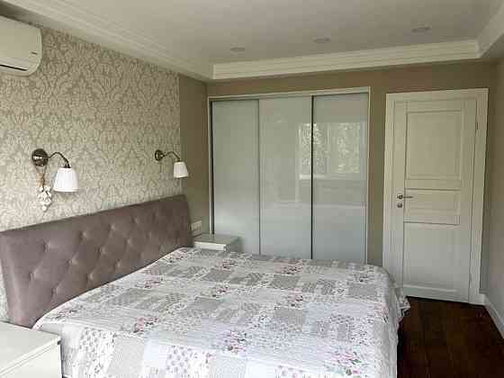 Продаж Квартира 2-кімнатна, 5/9 поверх на Русанівський бульвар, 5 Київ