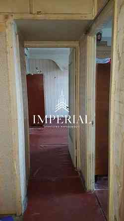 Продаж Квартира 3-кімнатна, 9/9 поверх на вул. Оболонський Київ