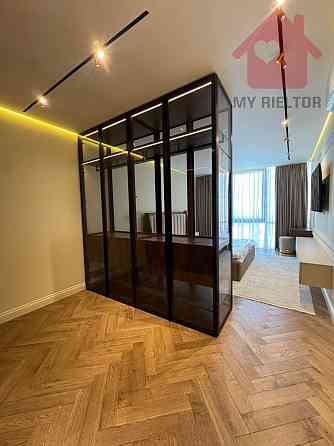 Продаж трикімнатної квартири ЖК Crystal Uzhhorod