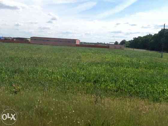 Продаж земельної ділянки 3.06 га 