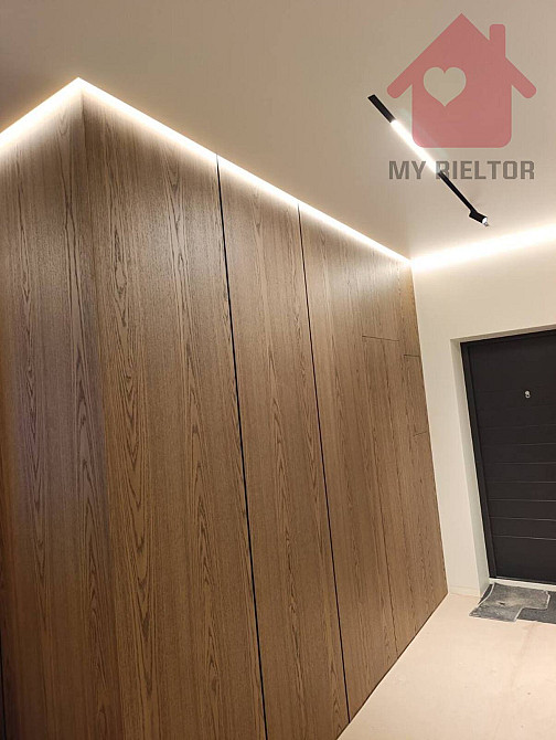 Продаж Квартира 3-кімнатна, 8/8 поверх на Собранецька Ужгород - фото 4