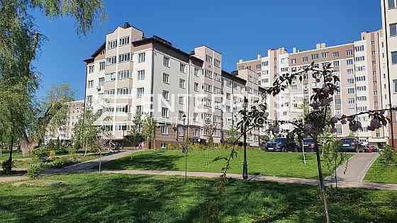 Продаж 3к Квартира 88 кв.м Приозерний вул. 