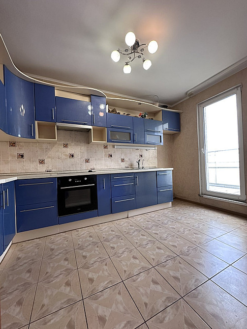 Продаж Квартира 3-кімнатна, 8/16 поверх на 8 Марта ул., 9 Дніпро - фото 1