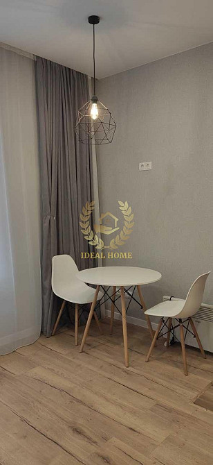 Світла 1-кімнатна квартира комфорт-класу з дизайнерським ремонтом Киев - изображение 6