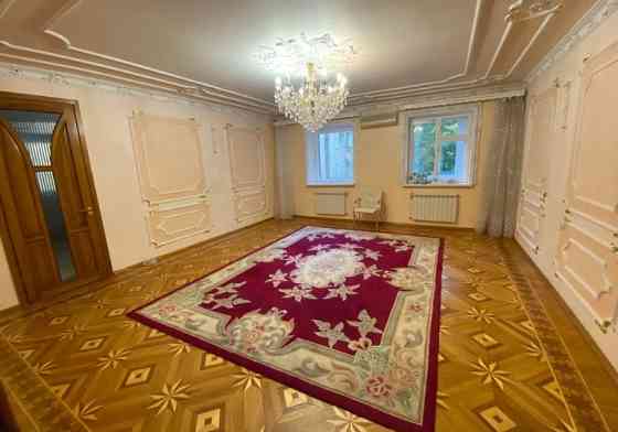 Оренда Квартира 4-кімнатна, 2/14 поверх на Белинского ул., 6б Одесса