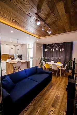 Продаж Будинок 3-кімнатний на Петрицького Анатолія вул., 13 Київ