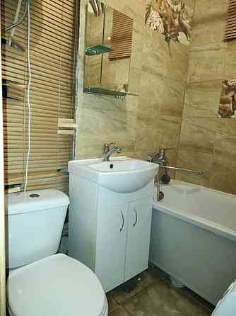 Оренда Квартира 1-кімнатна, 2/5 поверх на Будівельників, 26 Київ