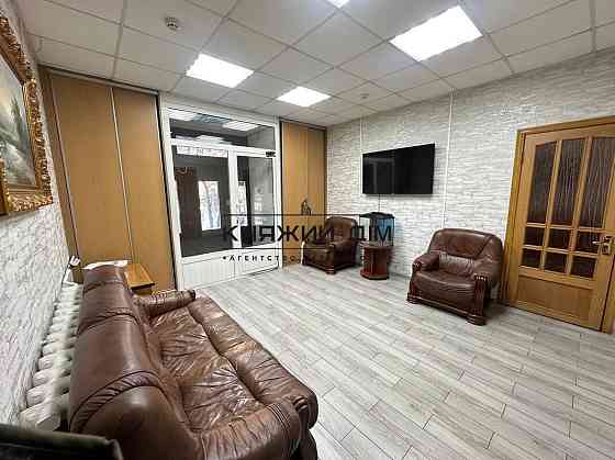 Оренда офісне приміщення на Драгоманова ул. поверх - 1/11 Київ