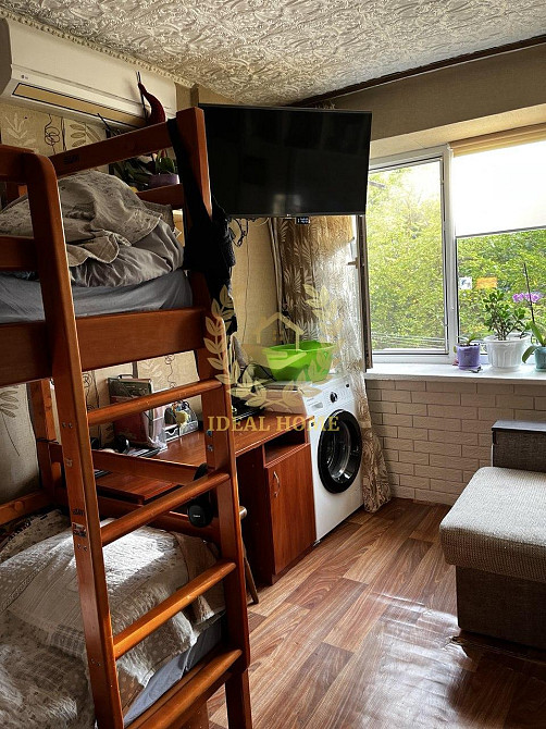 Продаж великої кімнати з ремонтом біля метро Чернігівська Kiev - photo 1