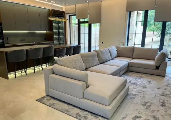 Продаж 4к Квартира 225 кв.м Георгия Липского, 34А Одеса