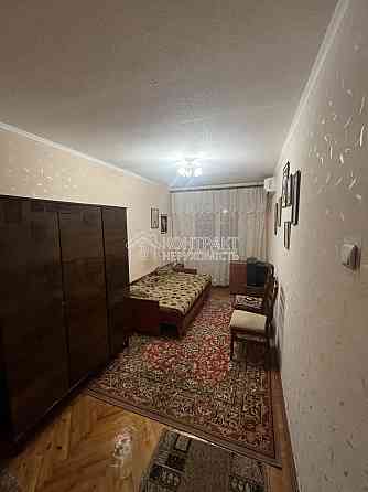 Продаж Квартира 2-кімнатна, 3/5 поверх на вул. Тракторобудівників Kharkiv