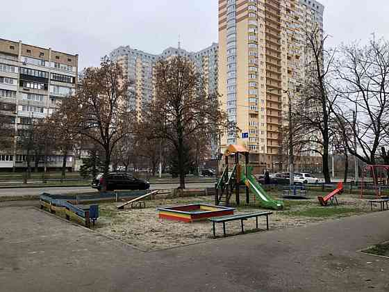 Продаж Квартира 1-кімнатна, 7/9 поверх на Маршала Рокосовського просп., 10 Киев