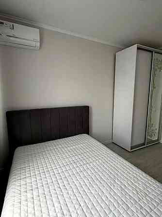 Продаж Квартира 3-кімнатна, 6/9 поверх на улица Хорольская, д.8/4 Kiev