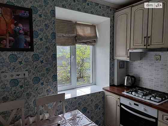 Оренда Квартира 2-кімнатна, 3/9 поверх на Академика Карпинского ул., 12/25 Kiev