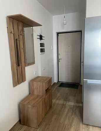 Оренда Квартира 1-кімнатна, 2/9 поверх на Камянська, 127 Kiev