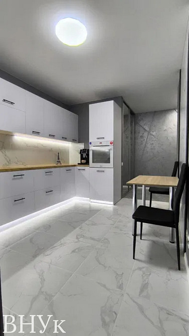 Продаж Квартира 1-кімнатна, 4/4 поверх на Електроапаратна район Імідж Луцьк - фото 2