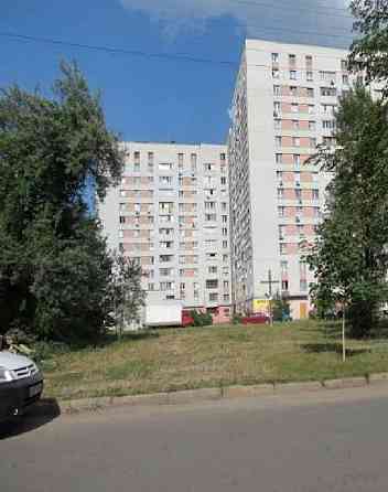 Продаж Квартира 2-кімнатна, 3/14 поверх на Верховинця Василя вул., д. 10 Київ