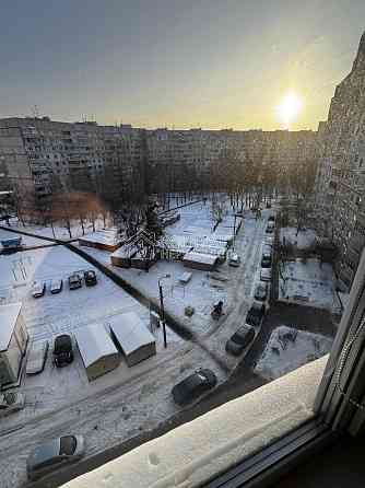 Продаж Квартира 3-кімнатна, 8/12 поверх на вул. Ахсарова Kharkiv