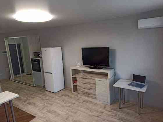 Оренда Квартира 1-кімнатна, 2/26 поверх на ул. Каменская, 6 Київ