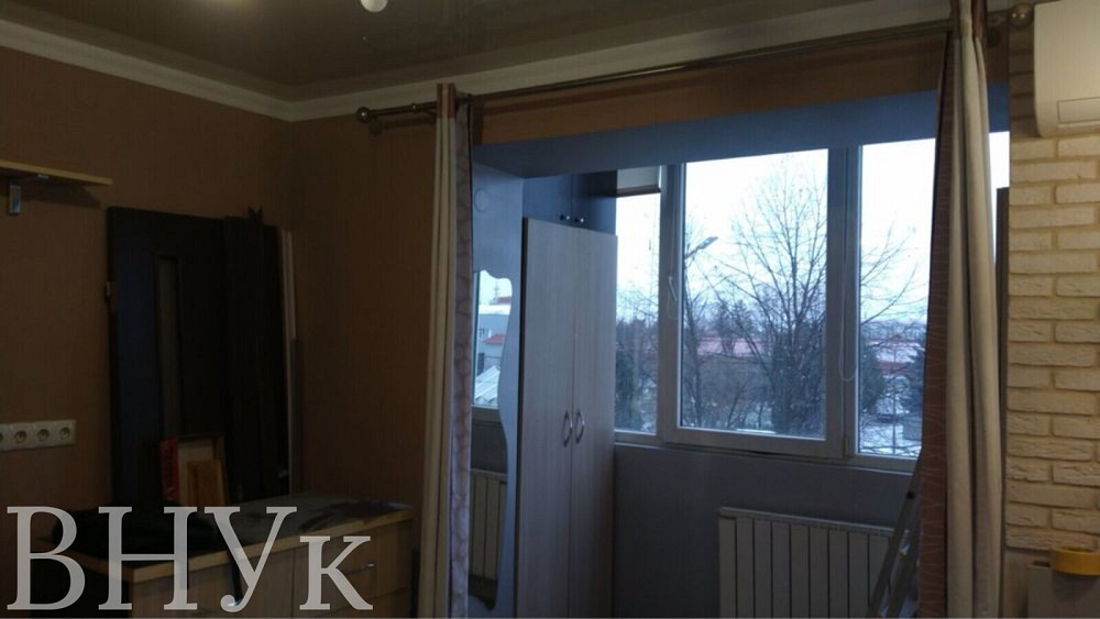 Продаж Квартира 1-кімнатна, 3/5 поверх Луцьк - фото 3