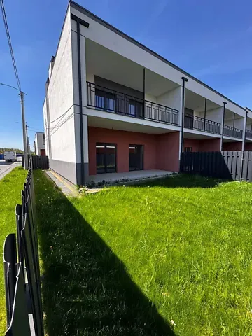 Продаж 4-поверховий   138 кв.м 4 кімн. на Клима Савура вулиця 29 Луцьк - фото 1