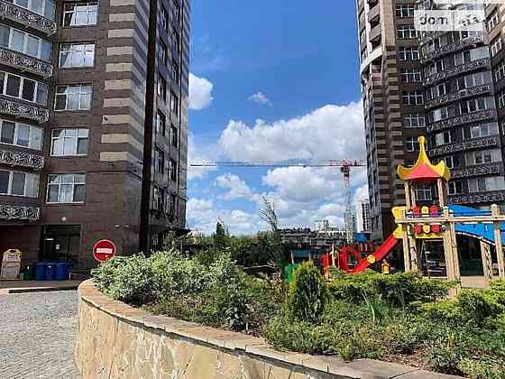 Оренда Квартира 3-кімнатна, 5/24 поверх на ул. Глубочицкая Kiev