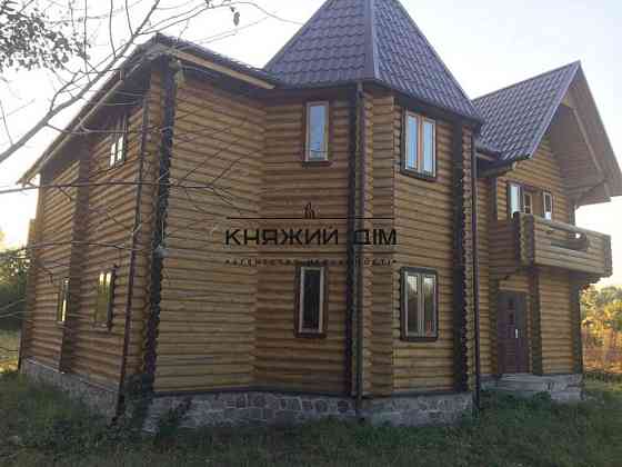 Продам дом сруб 250 м2 без ремонта 10 соток с. Старые Безрадычи Обуховский р-н 