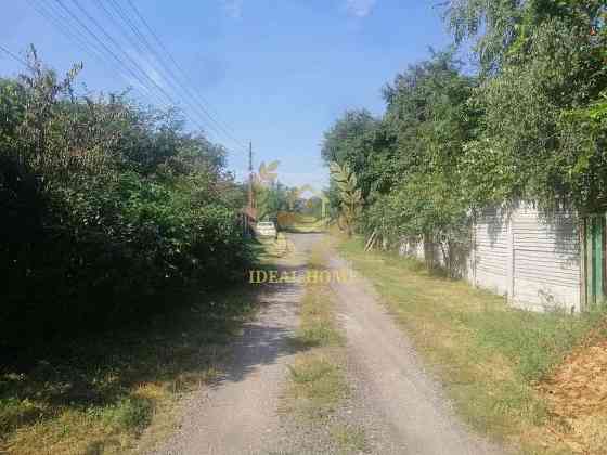 продам Котедж в межах Київа вул. Звязківців Киев