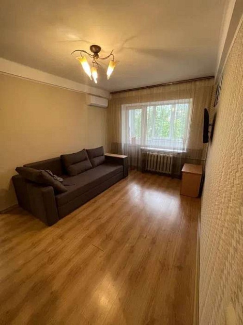 Оренда Квартира 2-кімнатна, 4/5 поверх на пр. Соборности Київ - фото 1