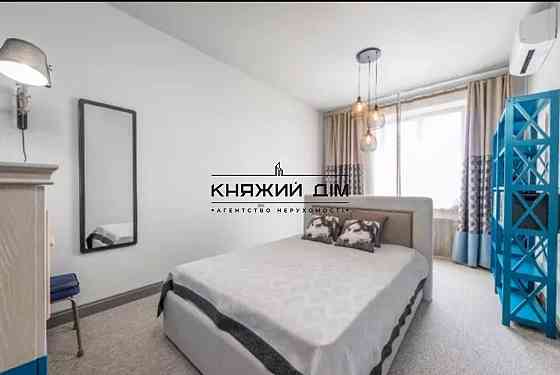 БЕЗ КОМИССИИ! продам пентхаус на Печерске с авторским дизайном. Код объекта 21105384 Київ