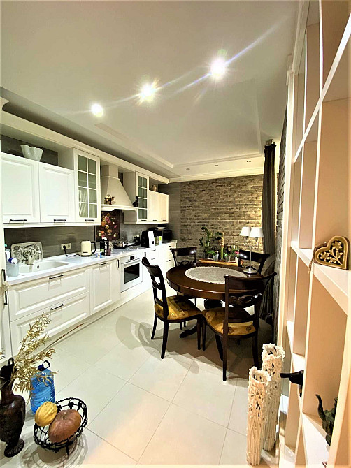 Продаж Квартира 2-кімнатна, 14/25 поверх на Валерія Лобановського вул., д. 6В Киев - изображение 3