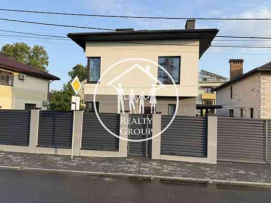 Продаж 2-поверховий Будинок з ділянкою 4 сот 132 кв.м  на Арктична Брюховичи (Перемишлянський район)