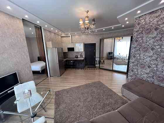 Оренда Квартира 2-кімнатна, 24/25 поверх на Заречная ул. Киев