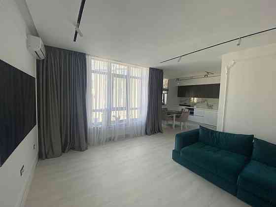 Продаж Квартира 3-кімнатна, 22/26 поверх на Пчелки, 7 Київ